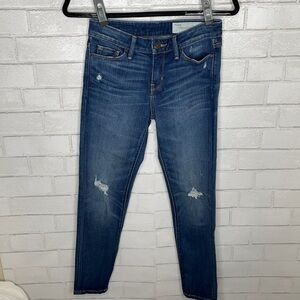 Treasure & Bond Slightly Distressed Skinny Jean 25